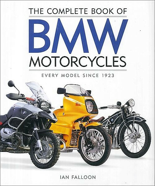 BMWの創業年、1923年から2019年までの二輪歴代モデルを時系列で全収録した大判写真集【新書紹介】