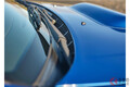 なぜ25年落ちのスバル「インプレッサ」が3000万円超!? 鮮烈ブルーの“超極上車”の正体とは