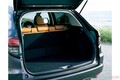 人気SUVのトヨタ「C-HR」とホンダ「ヴェゼル」 室内空間や燃費に価格まで徹底比較