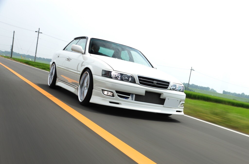 「シーケンシャル点火を採用して600馬力を使い切るJZX100チェイサー！」2JZのブロックに1JZのヘッドを組んだ“1.5J”で勝負！