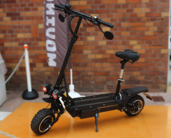 最大航続距離は100km バッテリーのプロが作った公道もオフロードも走れる折りたたみevバイク Dime 自動車情報サイト 新車 中古車 Carview