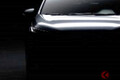 スズキが新型SUVを世界初公開！ 新型「Sクロス」8年ぶり刷新で2021年末に販売開始へ 欧州皮切りにアジアにも輸出