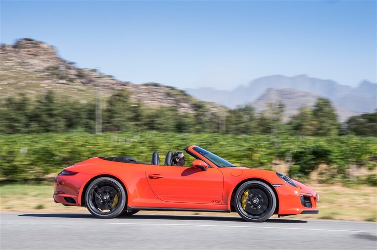 新型911カレラ GTSに試乗。結論は、最新こそが最良のポルシェ