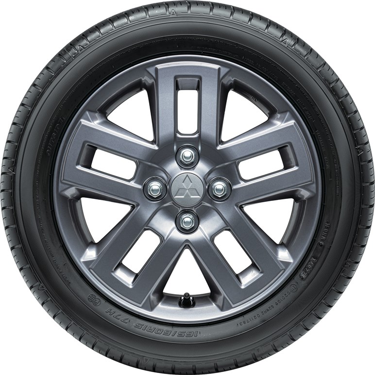 デリカミニの価格は180万円からとライバルより高めの設定。購入時の注意点は？