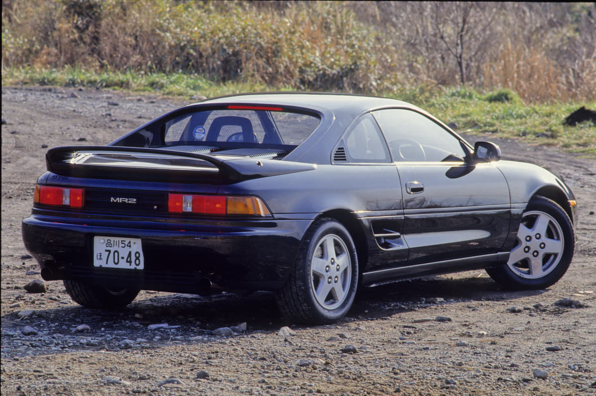 昭和生まれのクルマ好きがこぞって乗った！　90年代のスポーツカー5選