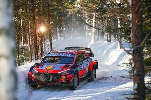 WRCアークティック・ラリー：タナクが今季初優勝。トヨタのロバンペラが2位、勝田貴元6位
