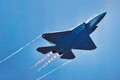 南アジア初！「インドの敵国」が“激安”で最新ステルス戦闘機を入手!? 大量調達＆運用開始まもなくか