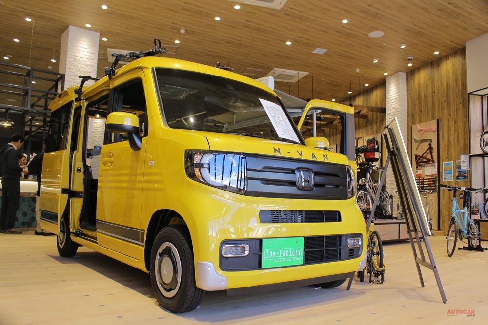 ホンダnバン キャンピングカー 軽 ベース 予算0万円台 商業施設に出店するワケは Autocar Japan 自動車情報サイト 新車 中古車 Carview