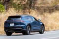 新型クラウンの本命は、SUVとワゴンのいいとこ取りで超快適！ トヨタ・クラウン エステートRSを渡辺敏史がドライブ【試乗レビュー】