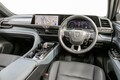 新型クラウンの本命は、SUVとワゴンのいいとこ取りで超快適！ トヨタ・クラウン エステートRSを渡辺敏史がドライブ【試乗レビュー】