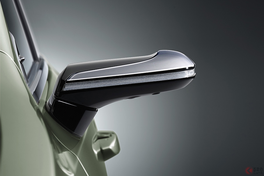 レクサスが10月発売の新型ESに量産車世界初ミラーレス採用