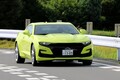 シボレー カマロはアメ車の迫力とは裏腹な、乗りやすさも備えた今風のデートカーだった!?