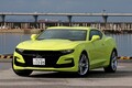 シボレー カマロはアメ車の迫力とは裏腹な、乗りやすさも備えた今風のデートカーだった!?