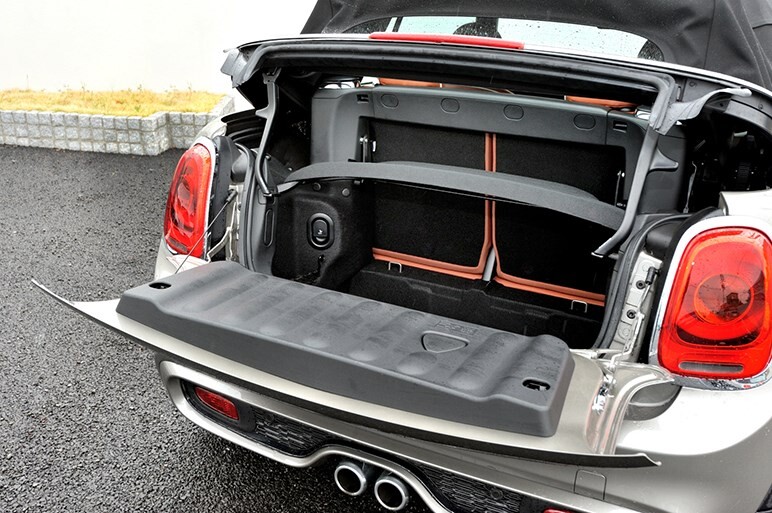 新型MINIコンバーチブル速攻インプレ。思い悩むだけの価値がある