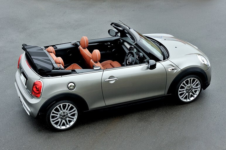 新型MINIコンバーチブル速攻インプレ。思い悩むだけの価値がある