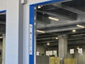 インターチェンジの近くにそびえる巨大な建造物！　倉庫とは違う「物流センター」の知られざる中身