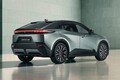 スバルの新型EV「アンチャーテッド」7月17日発表。ティザー初公開、トヨタ「C-HR＋」姉妹車の可能性大