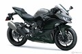 唯一無二の4気筒400ccスーパースポーツ！ カワサキ「Ninja ZX-4R」シリーズ最新モデル発売