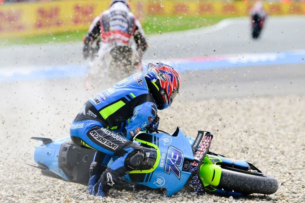 【MotoGP】小椋藍、オランダGP決勝は悔しい1周目接触リタイア「こうした終わり方は残念。次のドイツはベストな形で終えたい」
