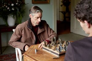 ヘルノが初のホームコレクション「アビタ」を発売