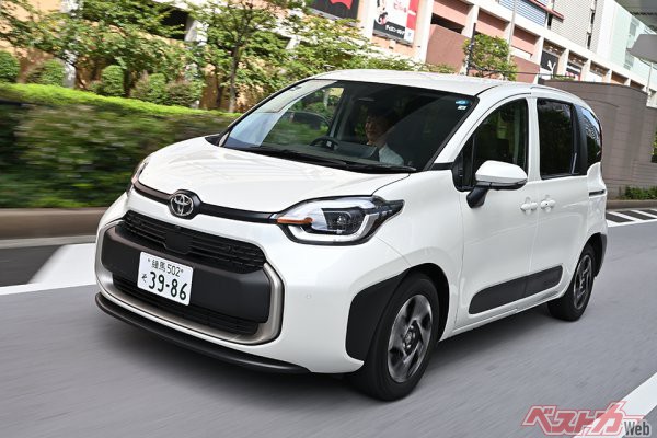 クリアランス特売 限界値下!新型シエンタ 走行２００キロ! www.esn
