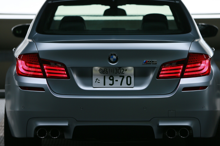 BMW M5、パーフェクトサルーンに希少限定車