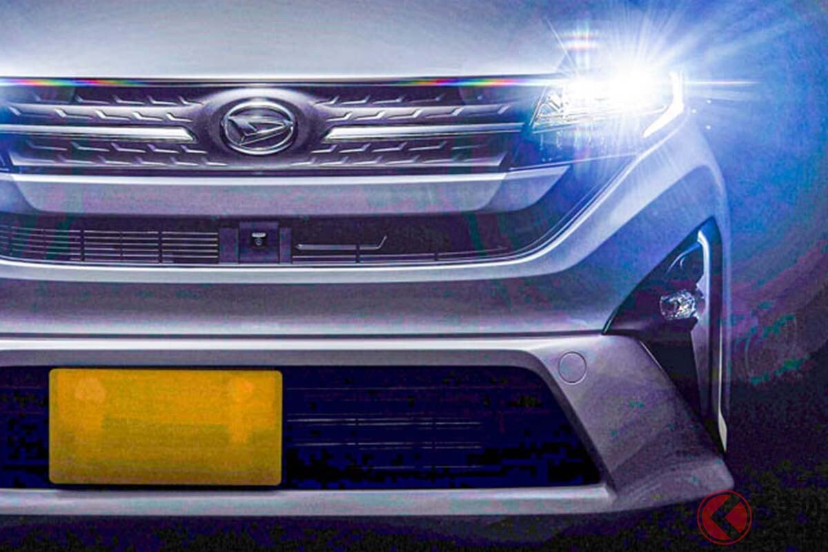 2年ぶり復活！ ダイハツ新型「ムーヴ」公開！ 約130万円台で“初”の「スライドドア」搭載！ ターボ搭載の「RS」＆“4WD”もある「新モデル」発売へ