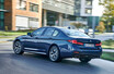 BMW 5シリーズ　上質感備えたスポーツセダン　狙い目の中古車も紹介
