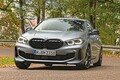 BMW M135i xDrive対VW ゴルフR　ドイツ製コンパクトスポーツカーのガチンコ勝負　勝者は？