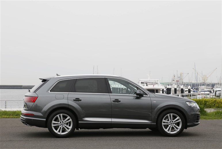 アウディのトップオブSUV、新型Q7試乗。10年ぶりに相応しい気合の入り方