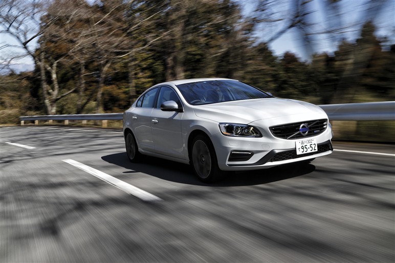ボルボS60、新パワートレーンの乗り味は？