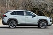 トヨタ新型「RAV4」20・30代に人気！ 発売1ヶ月受注が目標の8倍となる24000台と好調な滑り出し