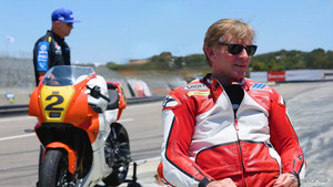 元世界王者レイニー、34年ぶりのラグナセカを特別なヤマハ『XSR900 GP』で駆け抜ける