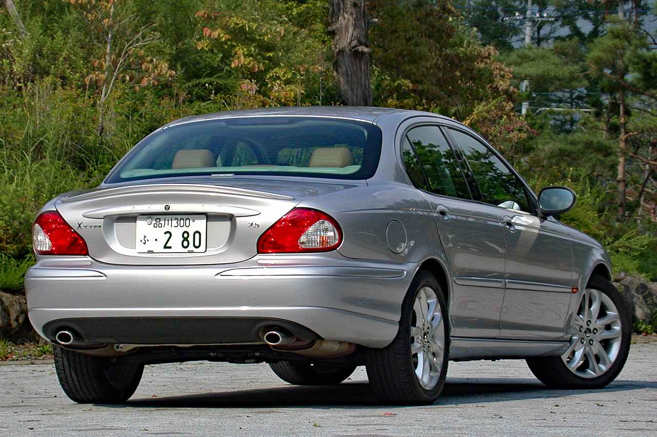 懐かしの輸入車 25 ジャガー Xタイプは 小さくてもそれらしさに変わりはなかった Webモーターマガジン 自動車情報サイト 新車 中古車 Carview