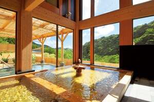 天然の恵みを肌で感じる。飲泉・自家源泉かけ流しの宿「観音温泉」【心を満たす温泉宿24選】