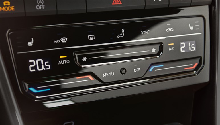 【ほぼこうなる!?】VWのベストセラーSUV「Tロック」の新型は数ヶ月以内に発表。最終予想デザインがコチラ