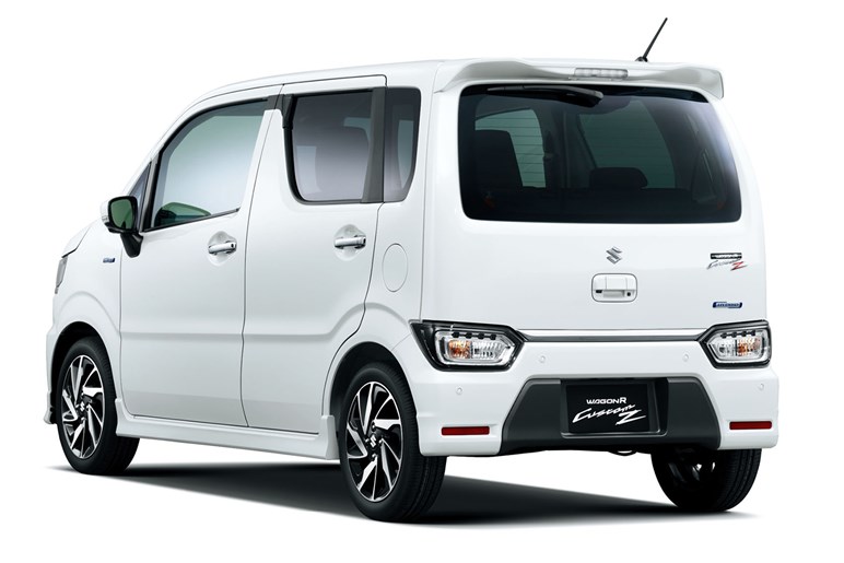 【2年遅れ】で登場する新型「ムーヴ」の気になる“鮮度”。お買い得感はあるか…価格や装備を調査した