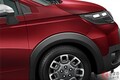 ホンダ最新「“3列6人乗り”四駆ミニバン」に大反響！ 全長4.3mボディ＆“専用デザイン”に「クロスオーバー感がいい」の声も！ 「リッター21キロ以上」の低燃費もイイ「フリード」最高級モデルに熱視線！