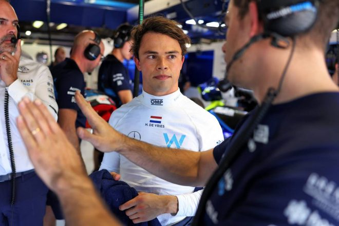 デ・フリースは引く手数多か。ウイリアムズにとってアルボンとのペアは「魅力的すぎる」と元F1ドライバーが指摘