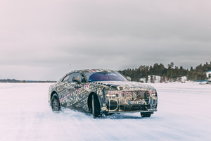 ロールス・ロイスの電気自動車「スペクター」が北極圏でウィンターテストを完了