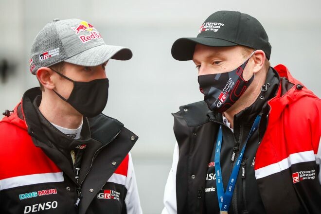 トヨタとの契約交渉について「リラックスしている」とエバンス。ラトバラは残留を熱望／WRC