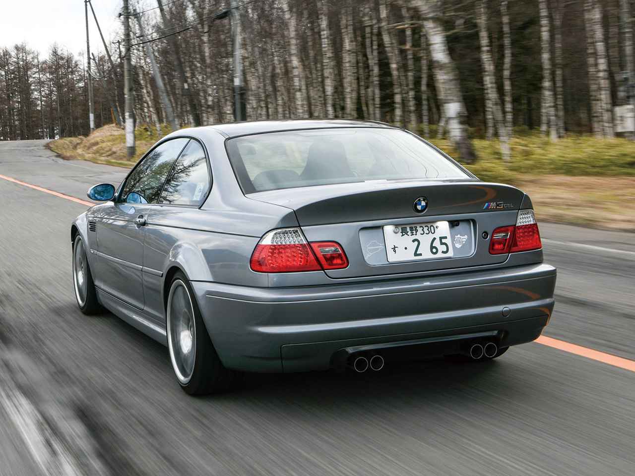 試乗 往年の名車bmw E46 M3 Csl 03 の圧巻の走りに心揺さぶられる Webモーターマガジン 自動車情報サイト 新車 中古車 Carview