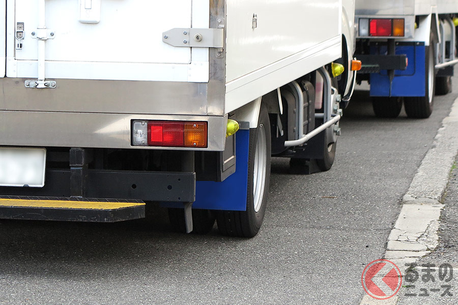 なぜ冬場に脱輪事故が増加 大型車の9割で 左後輪 が外れる理由 くるまのニュース 自動車情報サイト 新車 中古車 Carview