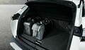 プジョーの新型「SUV 2008／SUV e-2008」が日本導入スタート。フルEVとガソリンモデルをラインナップ