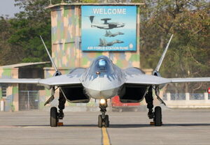 南アジアの大国、トランプ案のF-35にNO「メイク・イン・インディア」優先でロシア製ステルス機に照準？