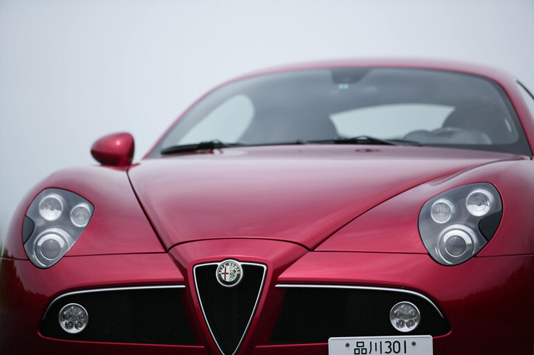 スペックV×アルファ8C 怒涛の異種混合バトル