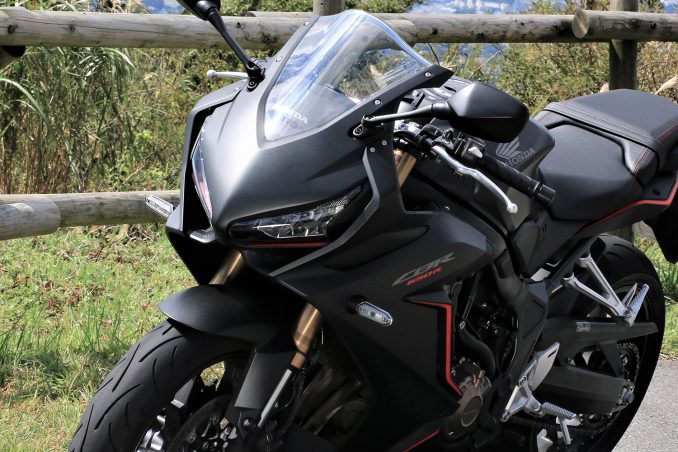 低走行【値下げ中】CBR650R 2021年式