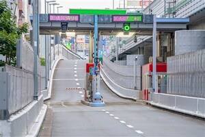【要注意】高速道路の「深夜割引ルール」が改訂に。“時間内走行分のみ割引”に変わるなど、知らないと損する可能性も