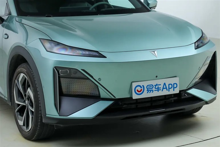 【2日で1万台受注】マツダ新型「EZ-60」のデザインは海外からも大絶賛。でも複雑な胸中な人が多いワケ