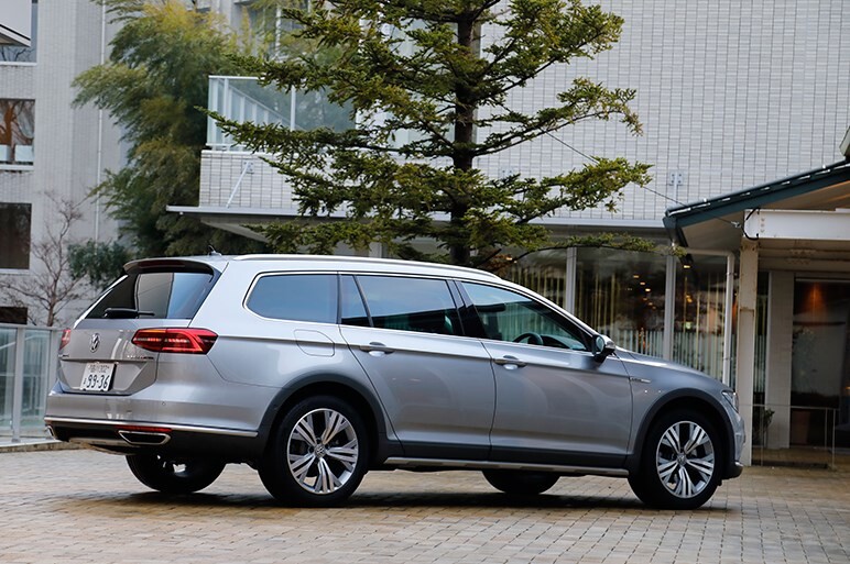 SUV仕立て＆唯一の4WD、VWパサート オールトラックはシリーズの真打ちか
